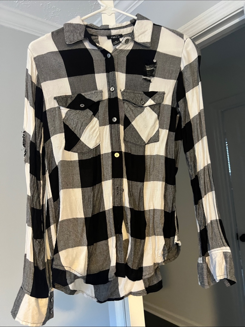 Rue21 Black and White Buffalo Plaid Button-Down Shirt